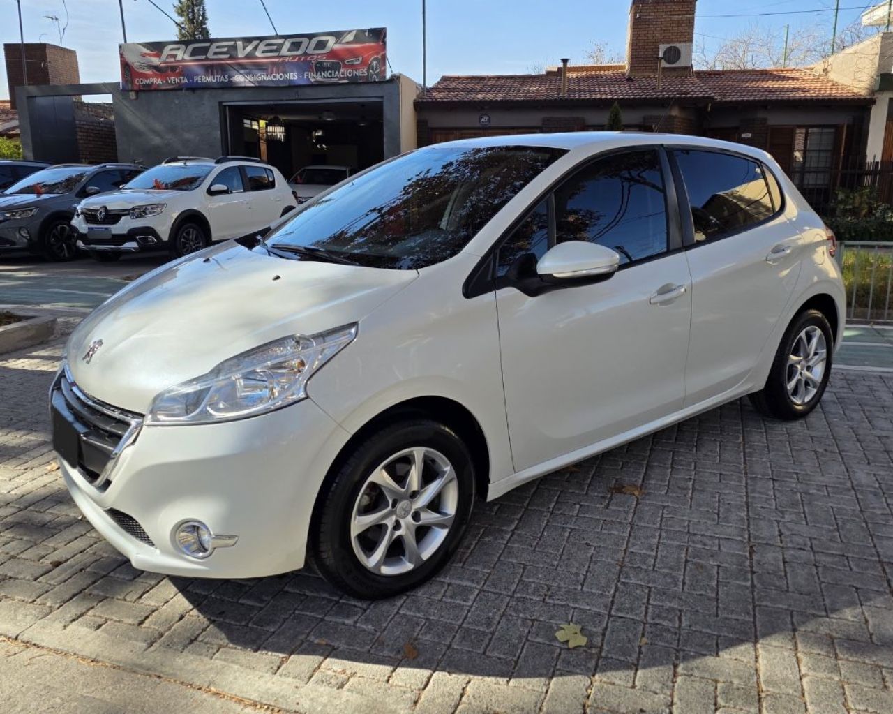Peugeot 208 Usado en Mendoza, deRuedas