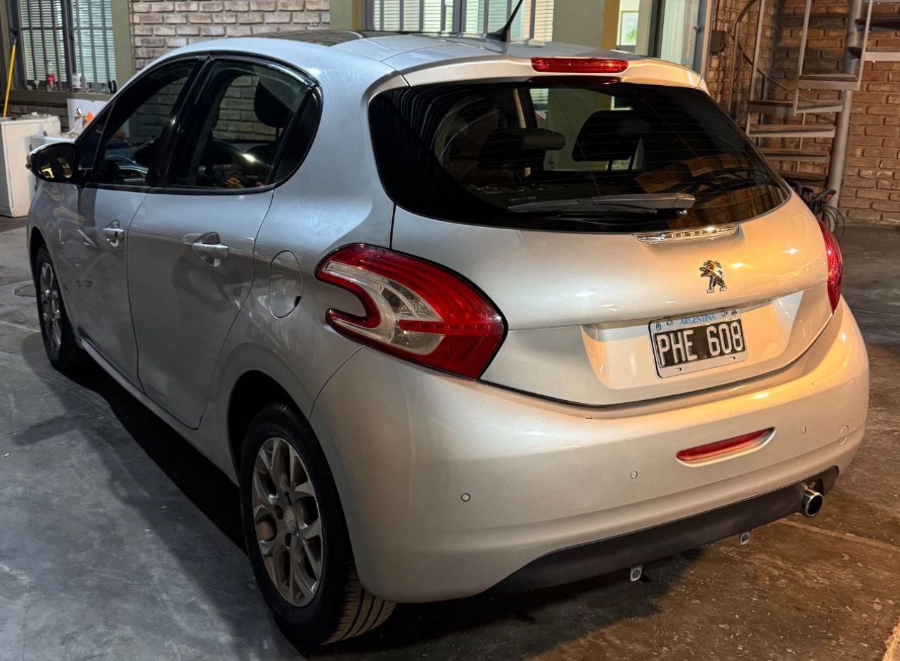Peugeot 208 Usado en Mendoza, deRuedas