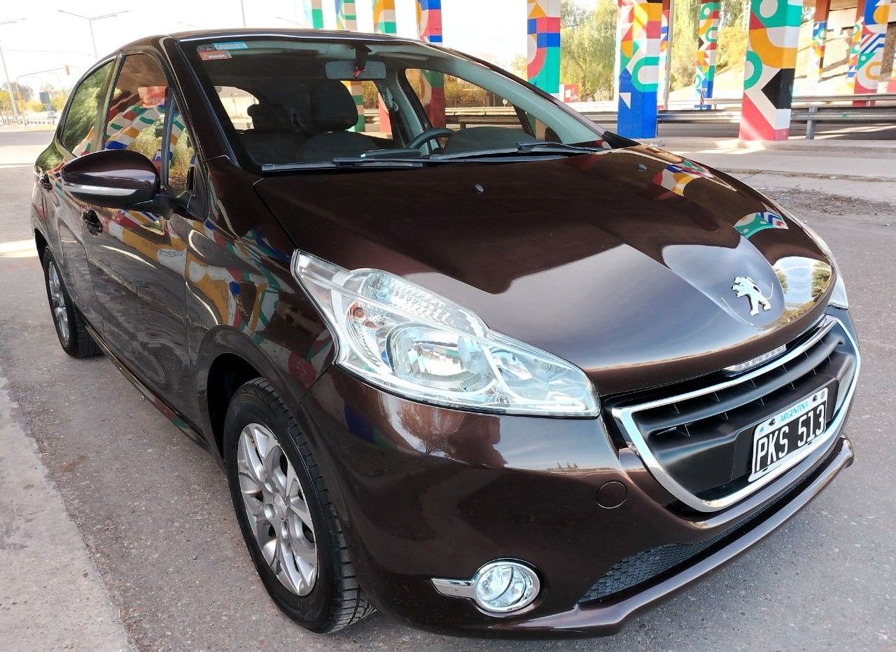 Peugeot 208 Usado en San Juan, deRuedas
