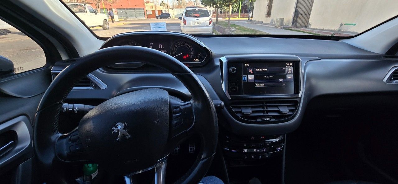 Peugeot 208 Usado en Mendoza, deRuedas