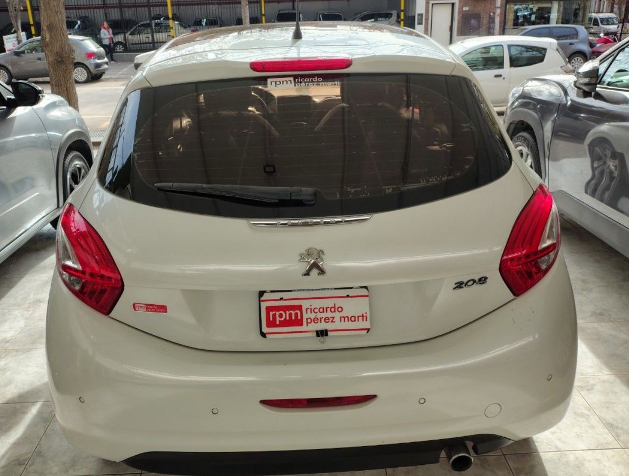 Peugeot 208 Usado en Mendoza, deRuedas