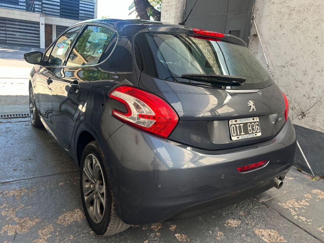 Peugeot 208 Usado Financiado en Mendoza, deRuedas