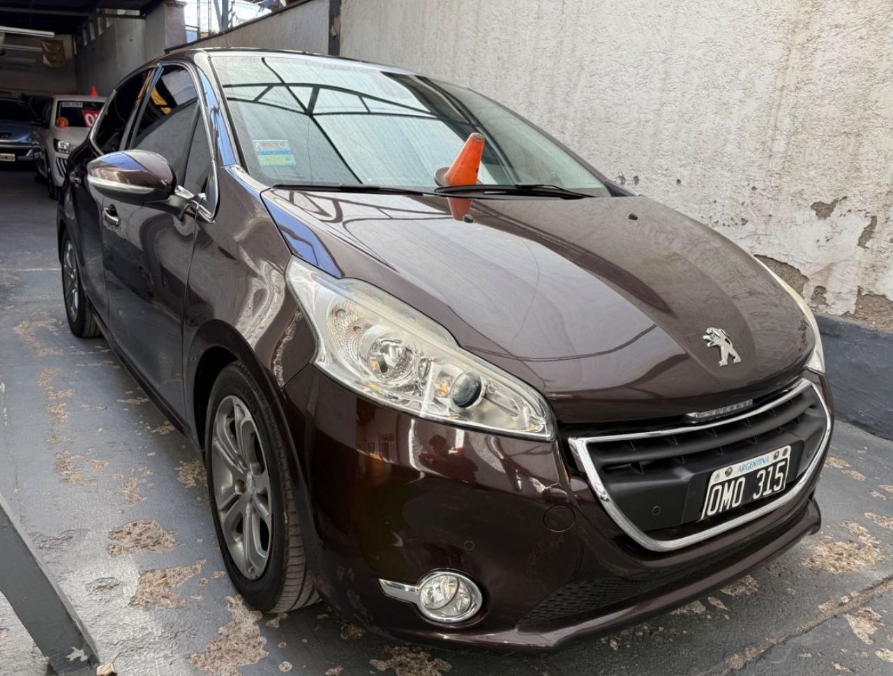 Peugeot 208 Usado Financiado en Mendoza, deRuedas