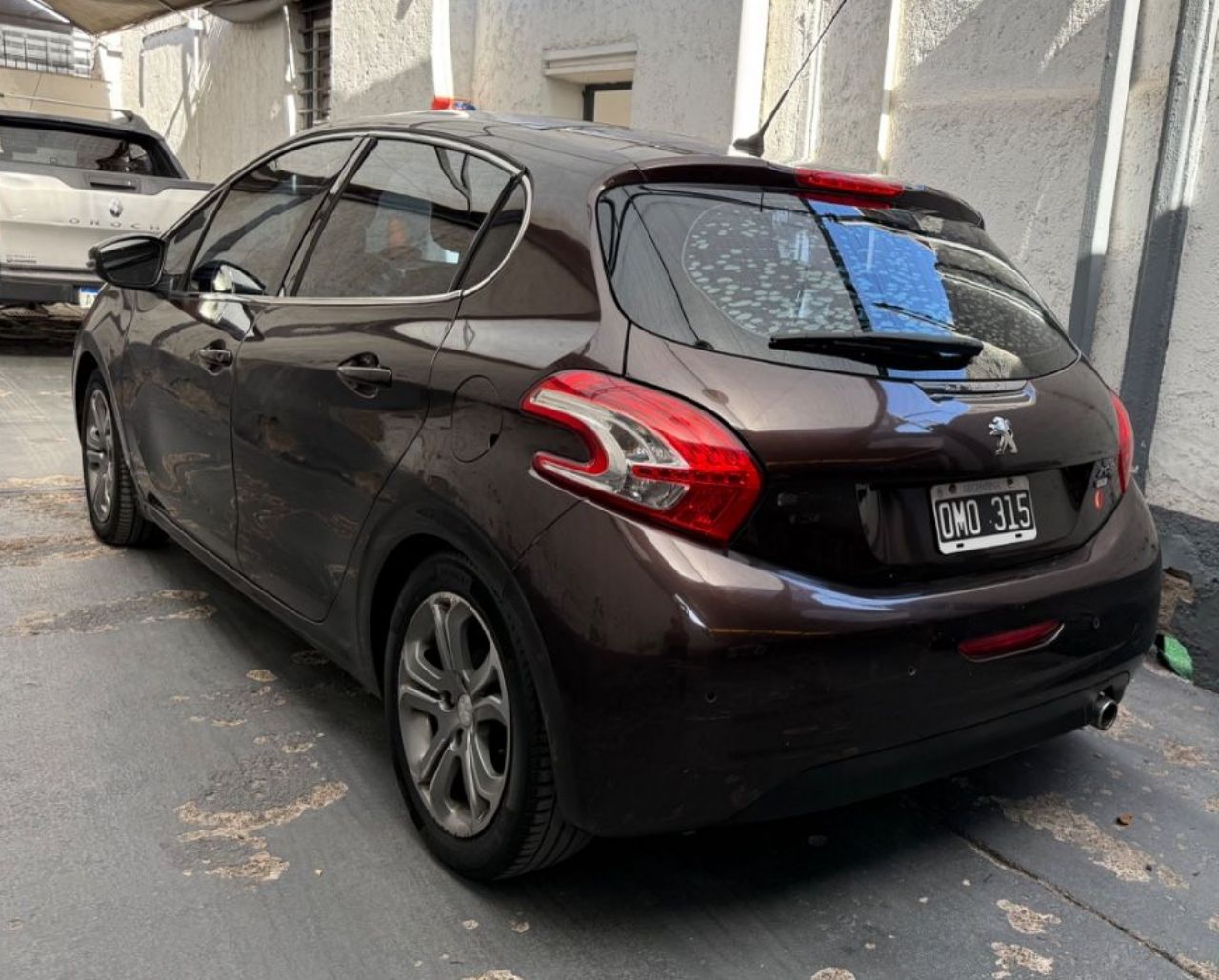 Peugeot 208 Usado Financiado en Mendoza, deRuedas