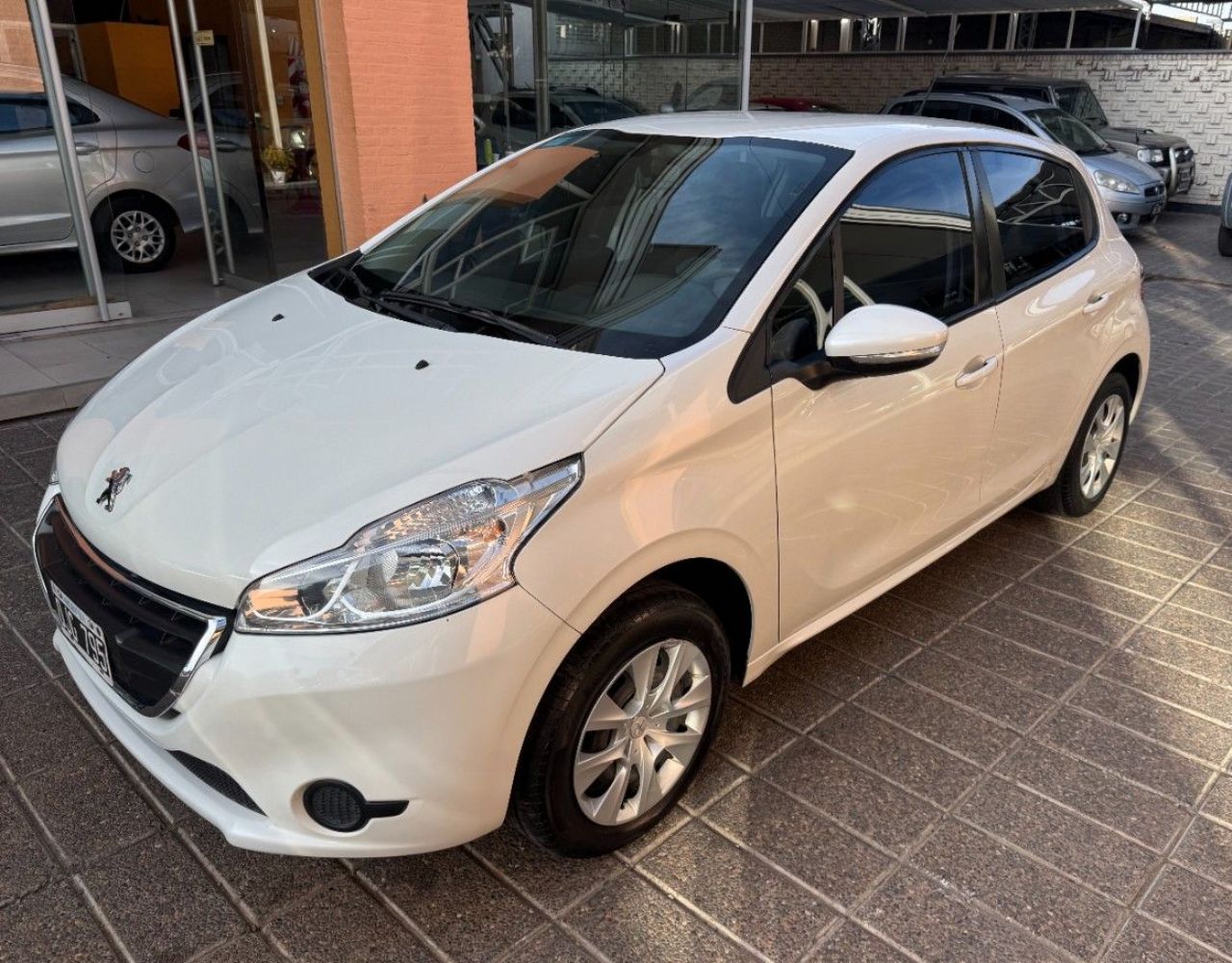 Peugeot 208 Usado Financiado en Mendoza, deRuedas