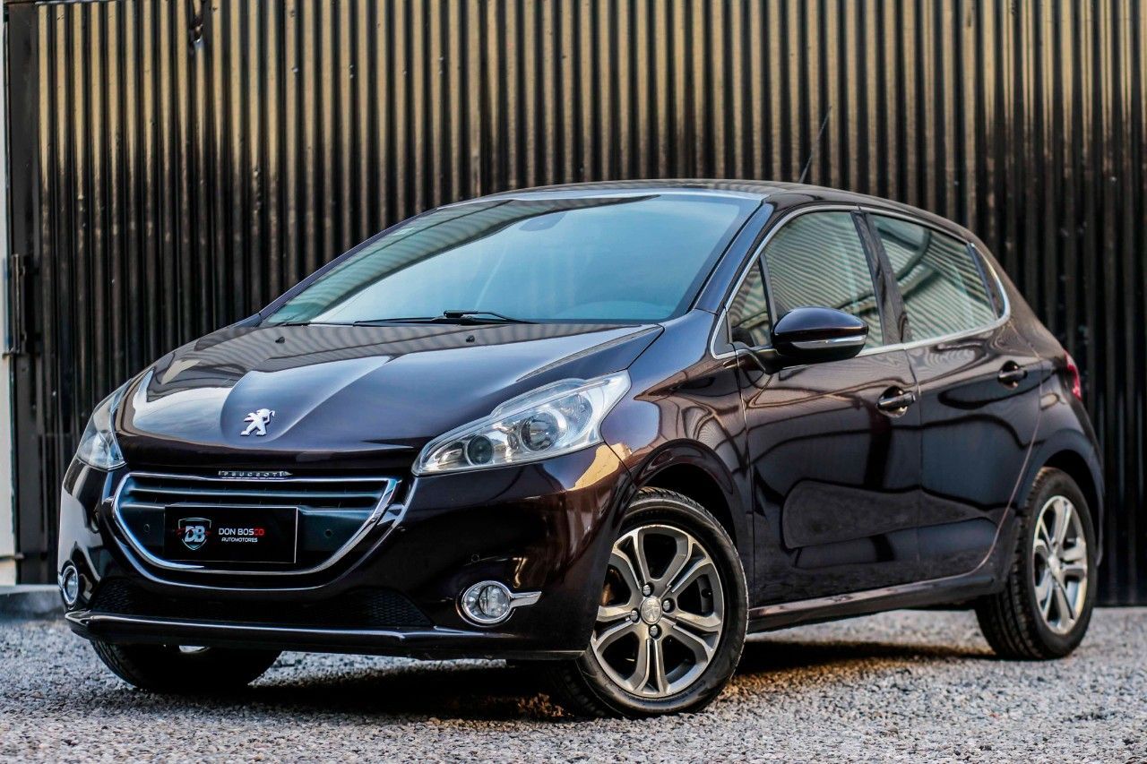 Peugeot 208 Usado Financiado en Córdoba, deRuedas