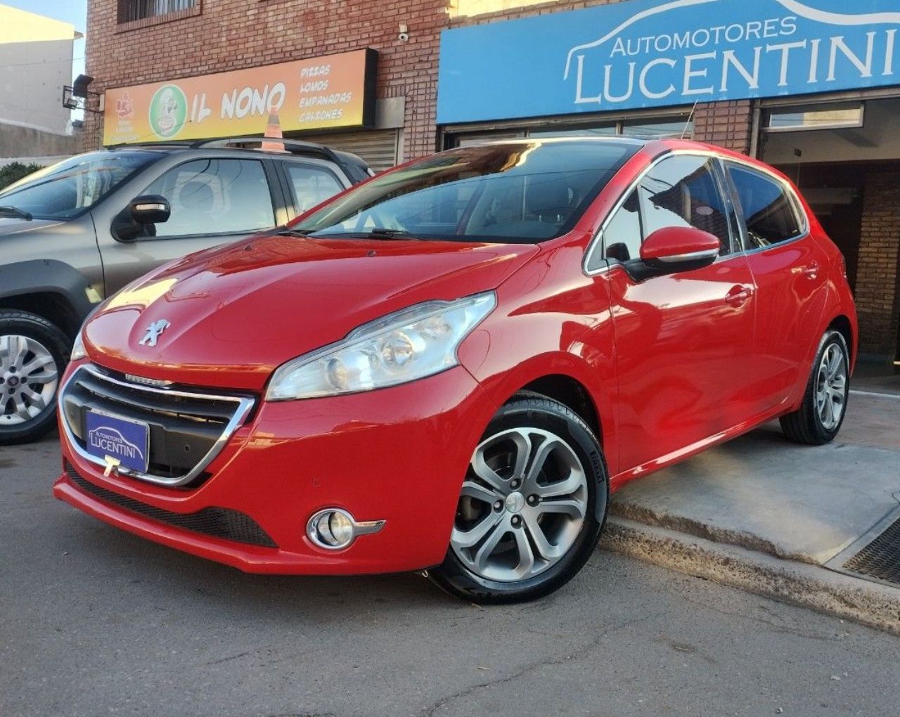 Peugeot 208 Usado Financiado en Mendoza, deRuedas