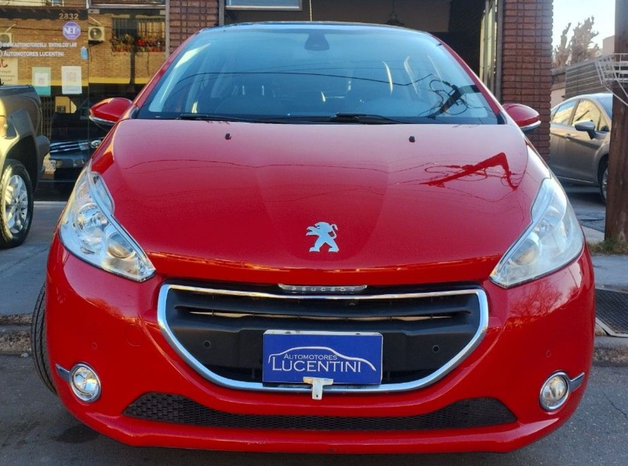 Peugeot 208 Usado Financiado en Mendoza, deRuedas