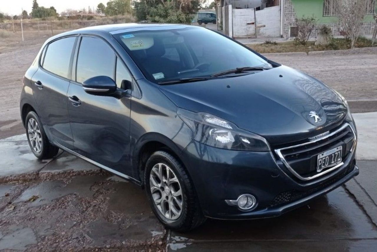 Peugeot 208 Usado en Mendoza, deRuedas