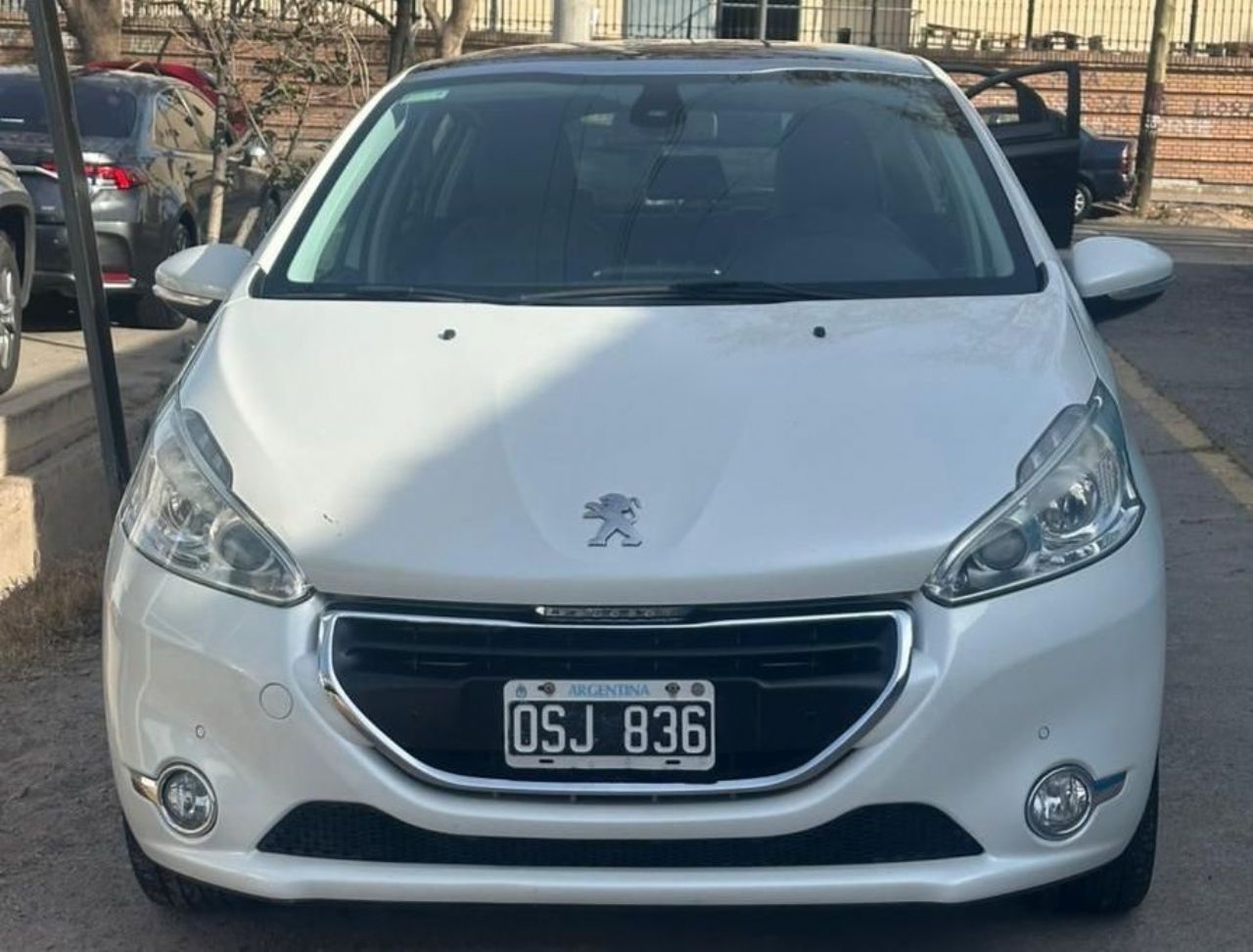 Peugeot 208 Usado en Mendoza, deRuedas