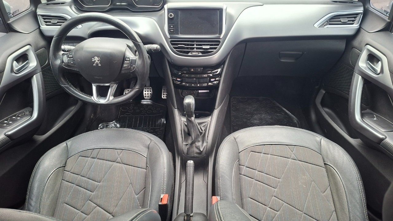 Peugeot 208 Usado Financiado en Mendoza, deRuedas