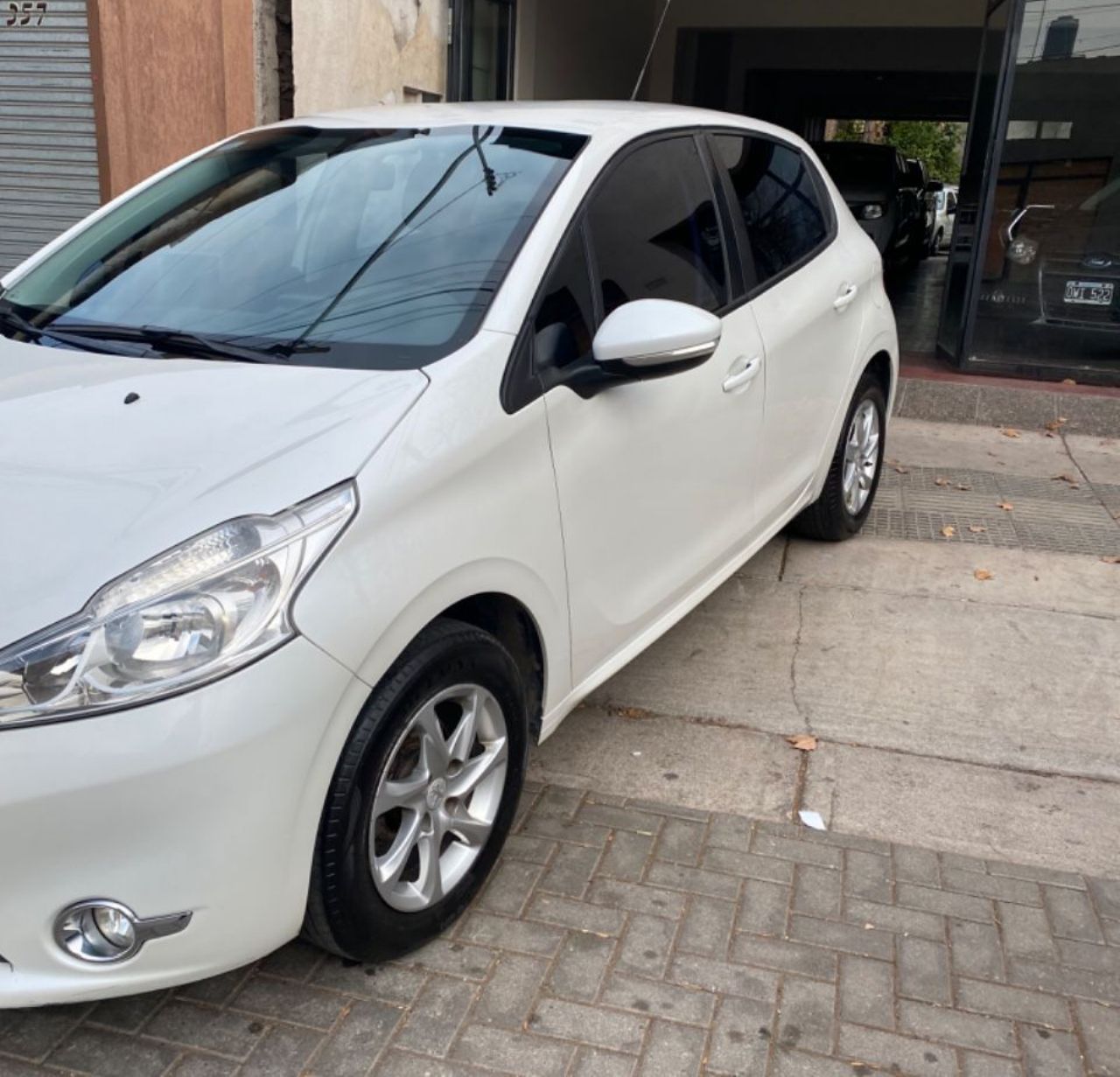 Peugeot 208 Usado en Mendoza, deRuedas