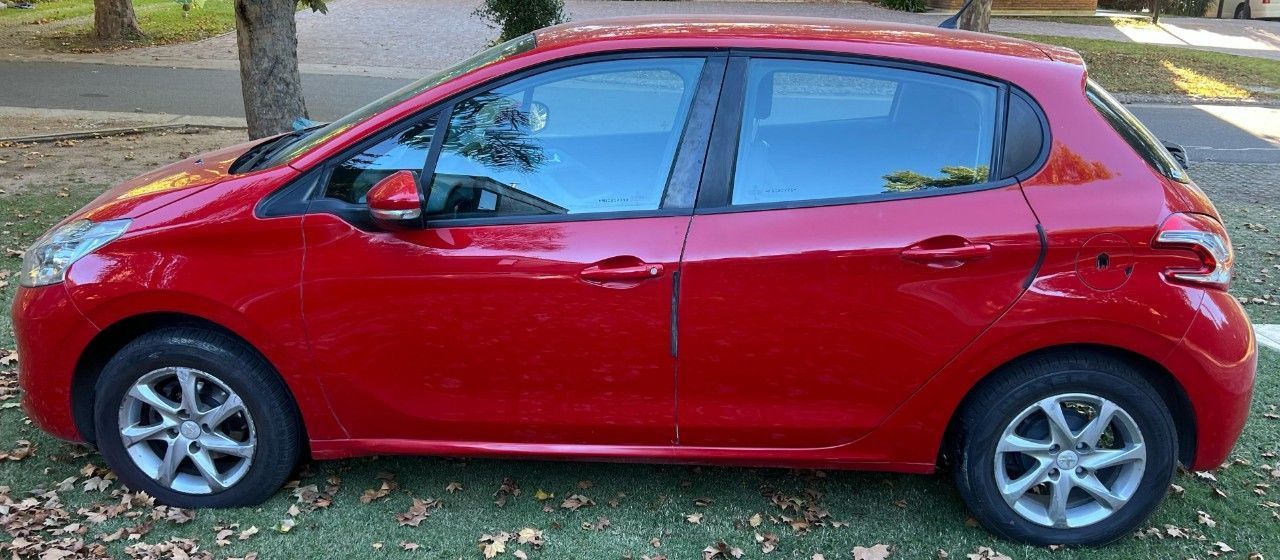 Peugeot 208 Usado en Córdoba, deRuedas