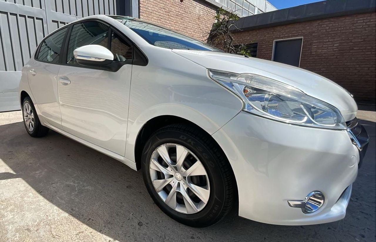 Peugeot 208 Usado en Córdoba, deRuedas