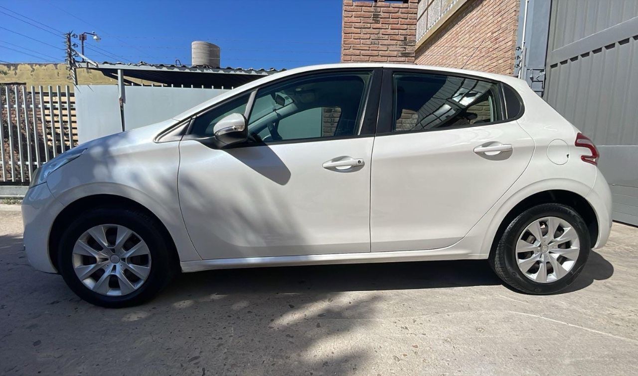 Peugeot 208 Usado en Córdoba, deRuedas
