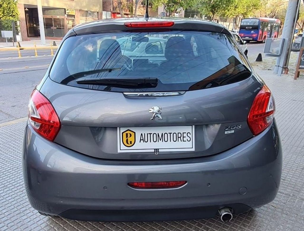 Peugeot 208 Usado en Mendoza, deRuedas