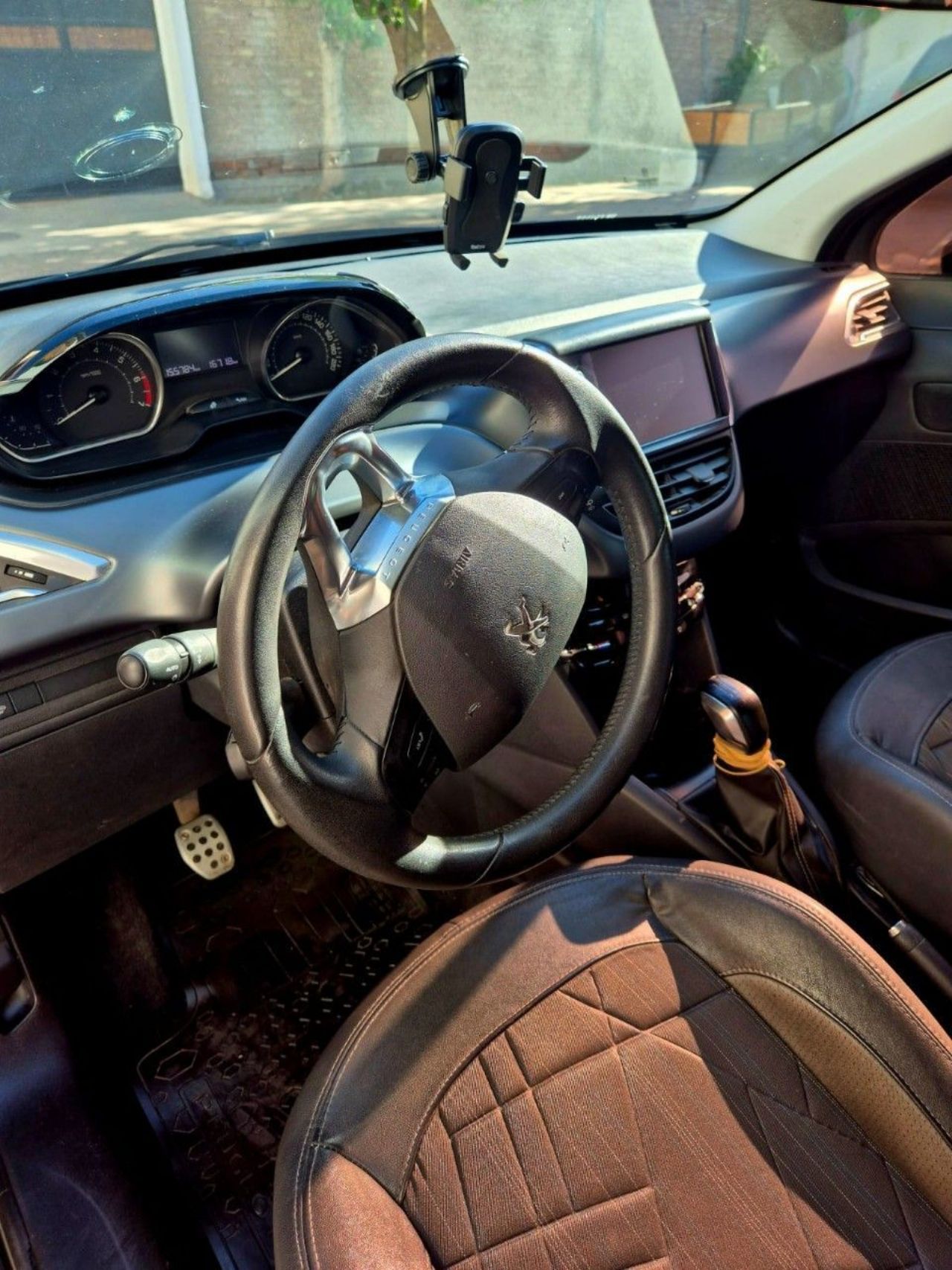 Peugeot 208 Usado en Mendoza, deRuedas