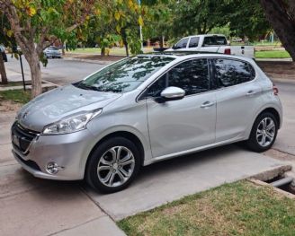Peugeot 208 Usado en Mendoza
