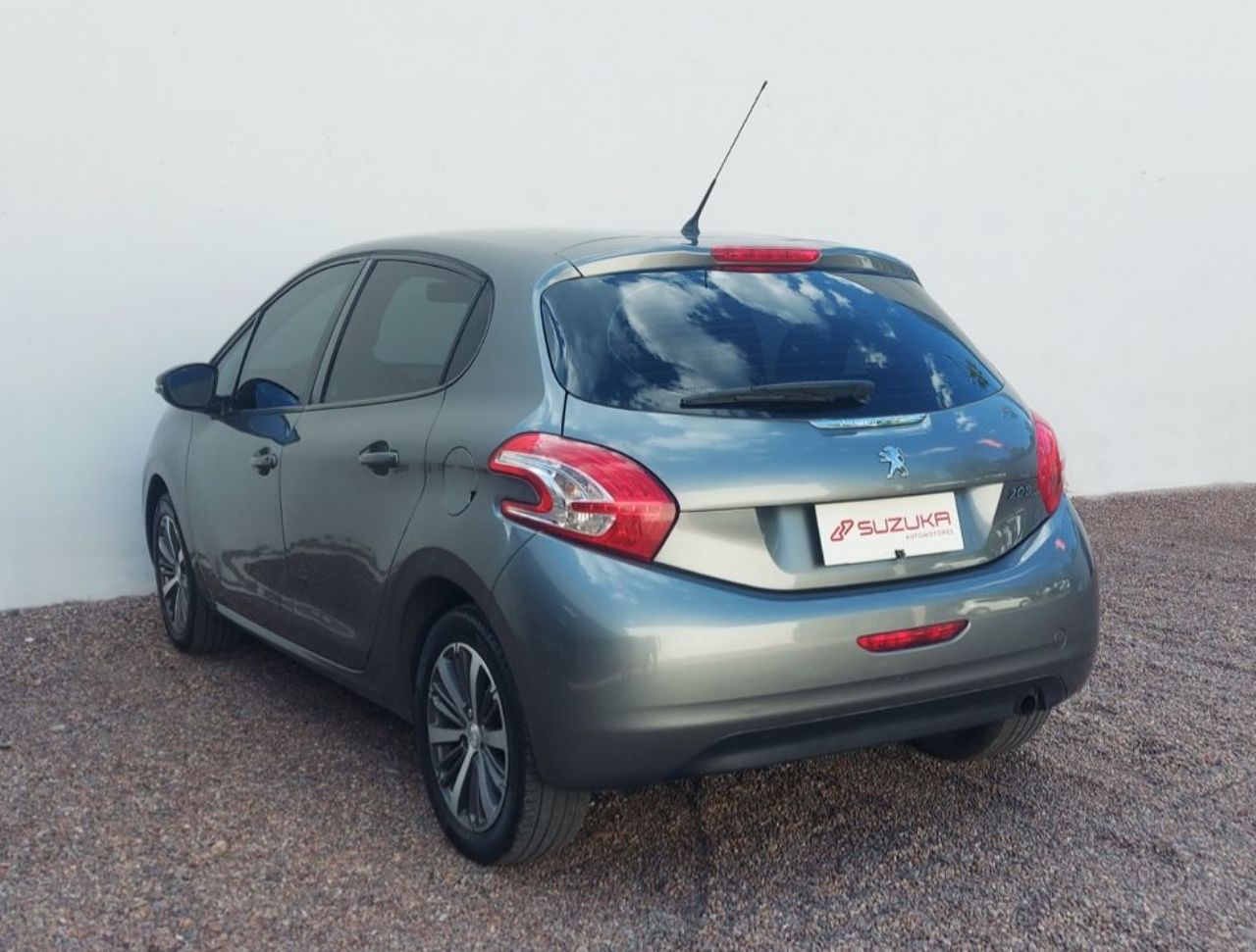 Peugeot 208 Usado Financiado en Mendoza, deRuedas