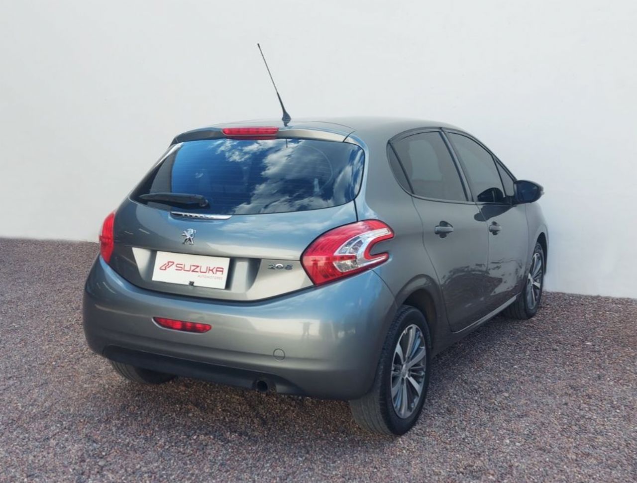 Peugeot 208 Usado Financiado en Mendoza, deRuedas