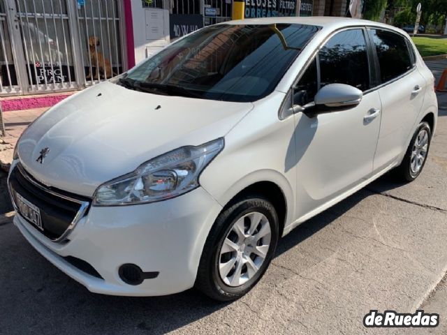 Peugeot 208 Usado en Mendoza, deRuedas