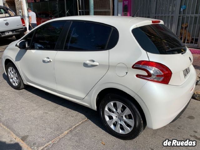 Peugeot 208 Usado en Mendoza, deRuedas