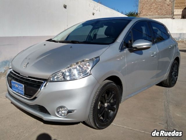 Peugeot 208 Usado en Mendoza, deRuedas