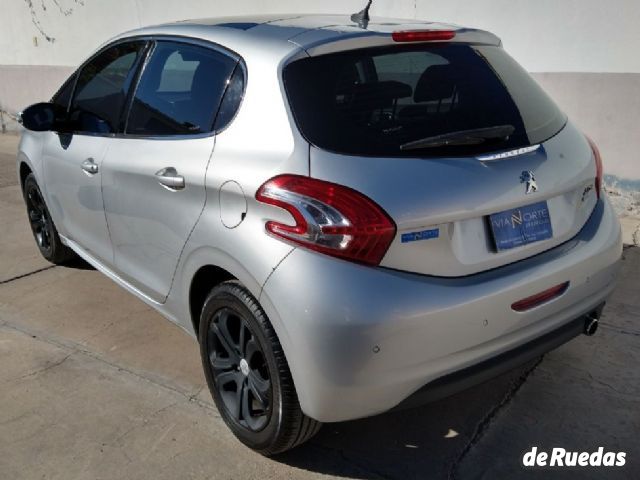 Peugeot 208 Usado en Mendoza, deRuedas