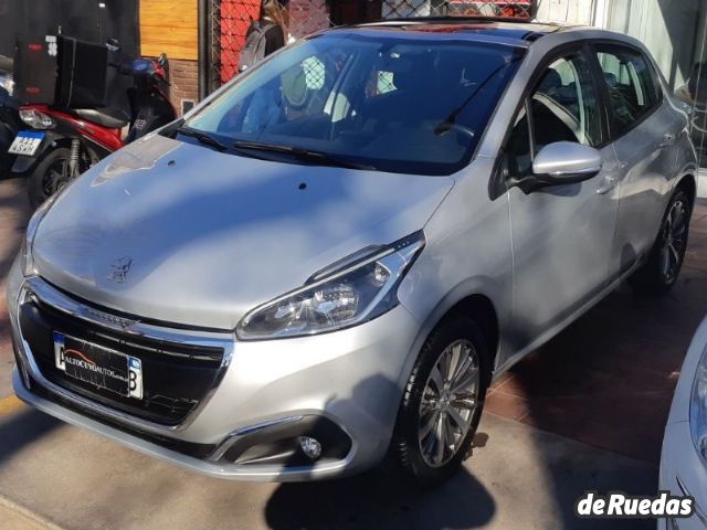 Peugeot 208 Usado en Mendoza, deRuedas