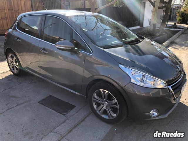 Peugeot 208 Usado en Mendoza, deRuedas