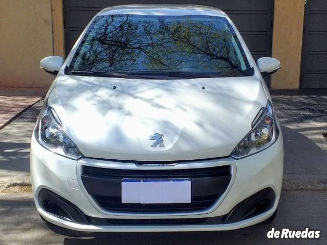 Peugeot 208 Usado en Mendoza, deRuedas