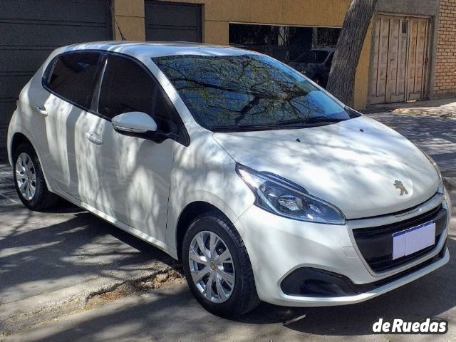 Peugeot 208 Usado en Mendoza, deRuedas