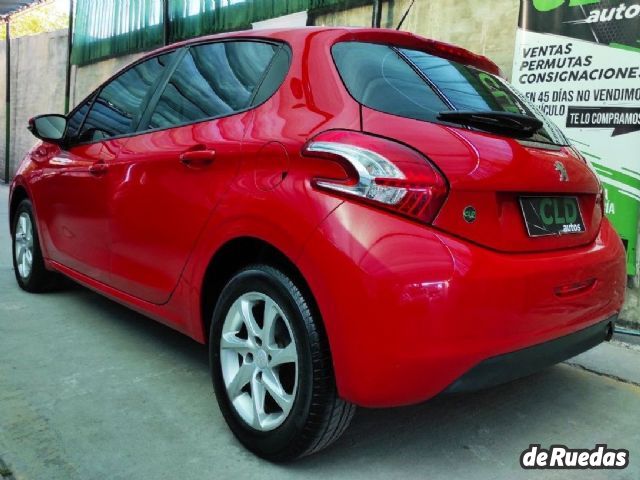 Peugeot 208 Usado en Mendoza, deRuedas