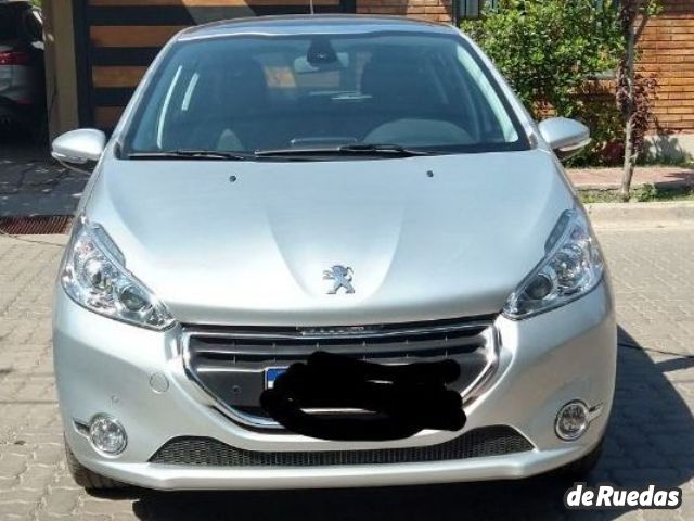 Peugeot 208 Usado en Mendoza, deRuedas