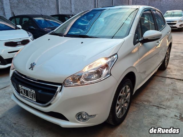 Peugeot 208 Usado en Mendoza, deRuedas