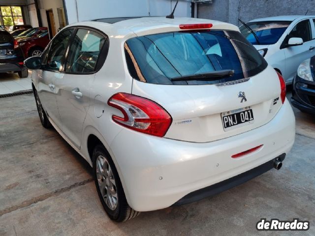 Peugeot 208 Usado en Mendoza, deRuedas