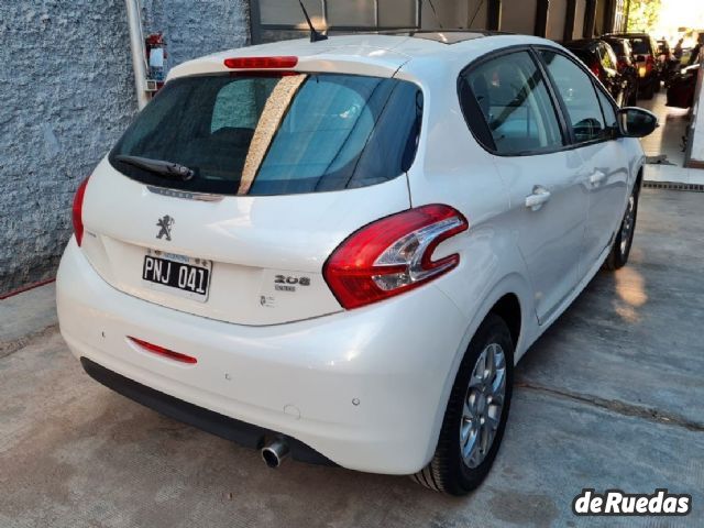 Peugeot 208 Usado en Mendoza, deRuedas