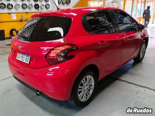 Peugeot 208 Usado en Mendoza, deRuedas