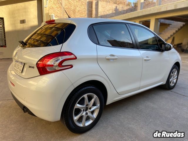 Peugeot 208 Usado en Mendoza, deRuedas