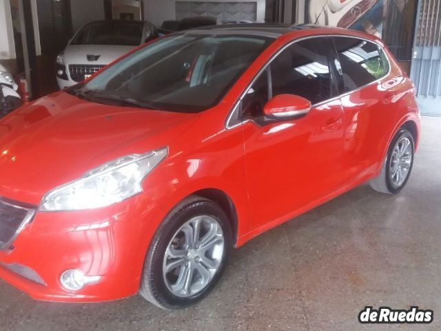 Peugeot 208 Usado en Mendoza, deRuedas