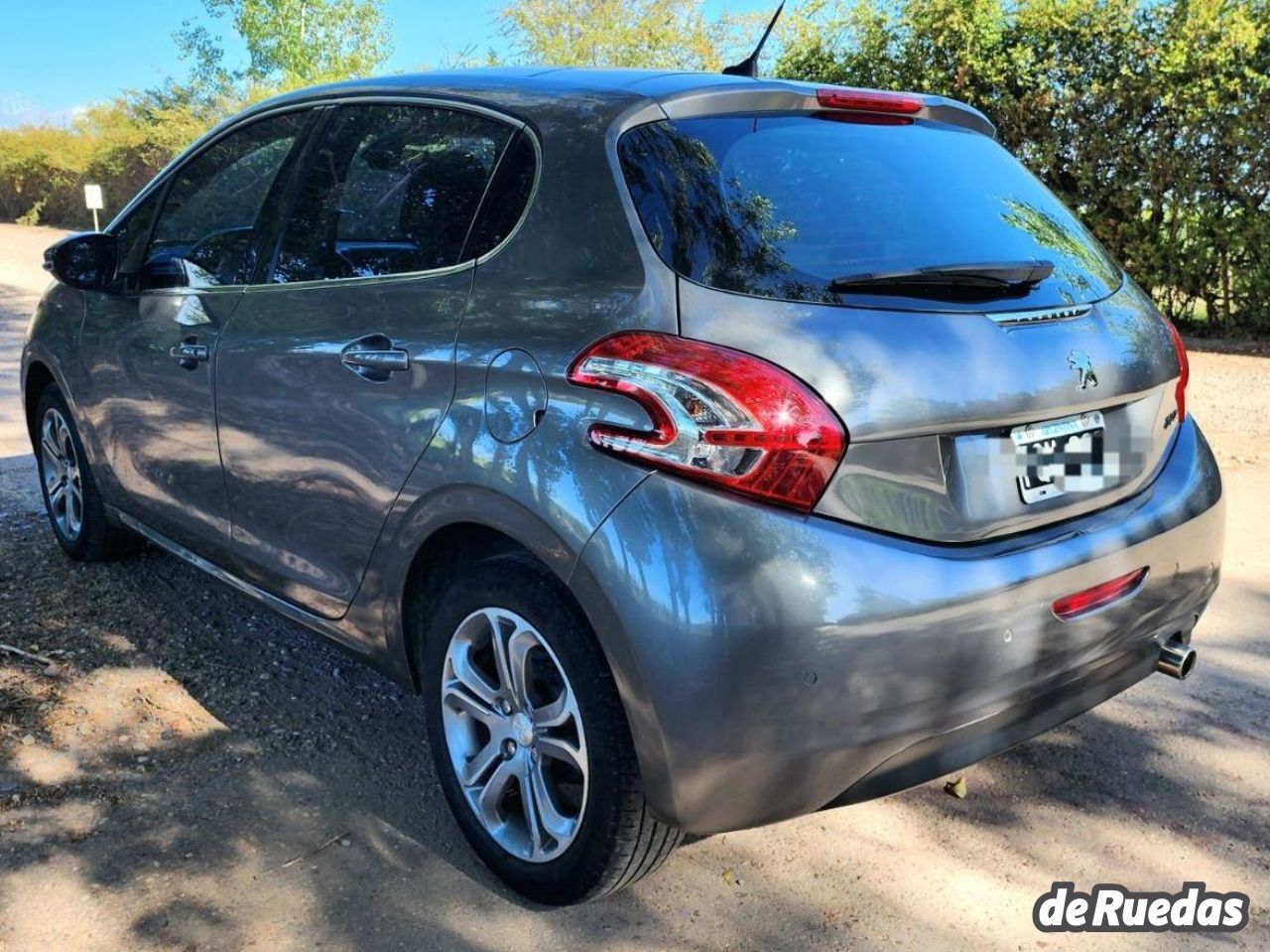 Peugeot 208 Usado en Mendoza, deRuedas
