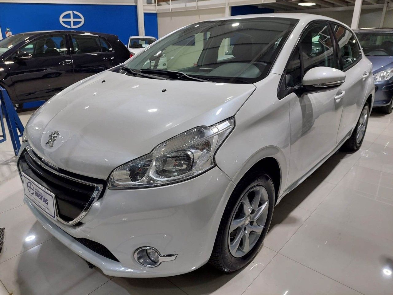 Peugeot 208 Usado en Mendoza, deRuedas