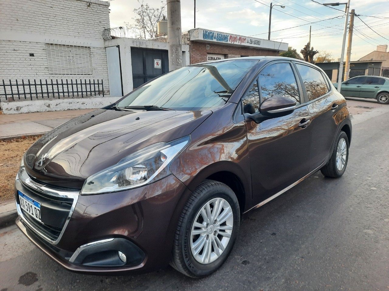 Peugeot 208 Usado en Mendoza, deRuedas