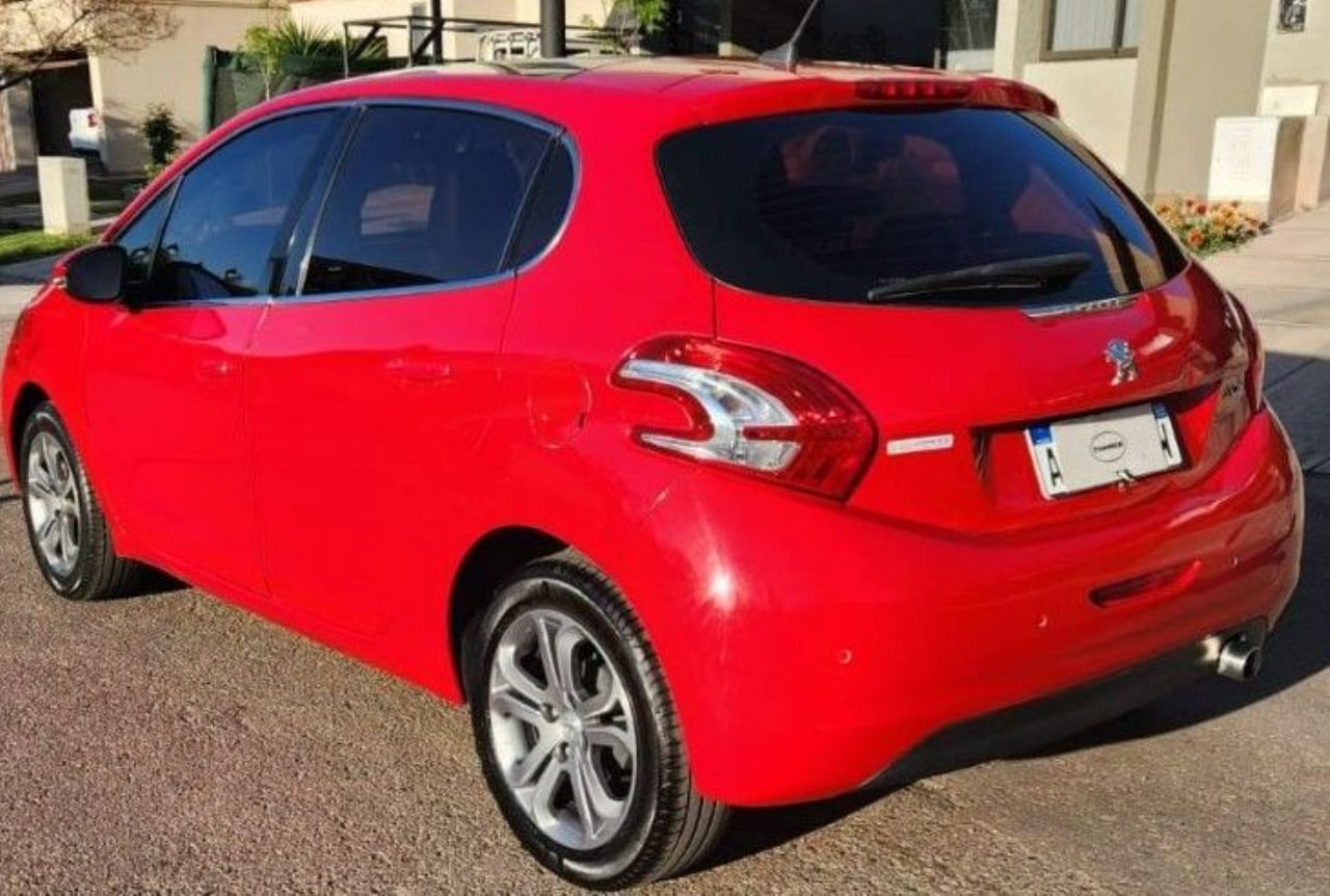 Peugeot 208 Usado en Mendoza, deRuedas