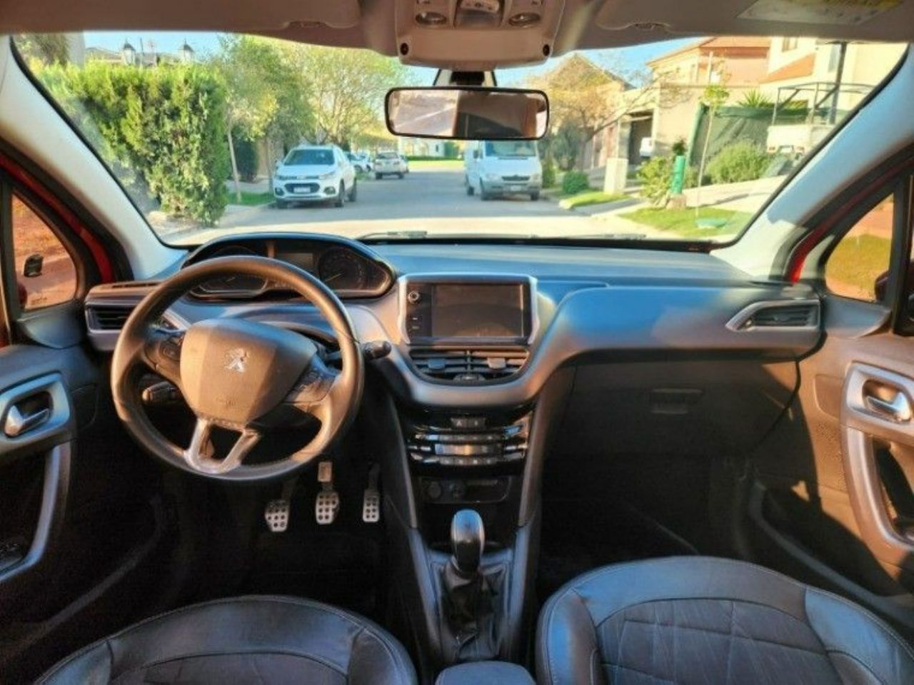 Peugeot 208 Usado en Mendoza, deRuedas