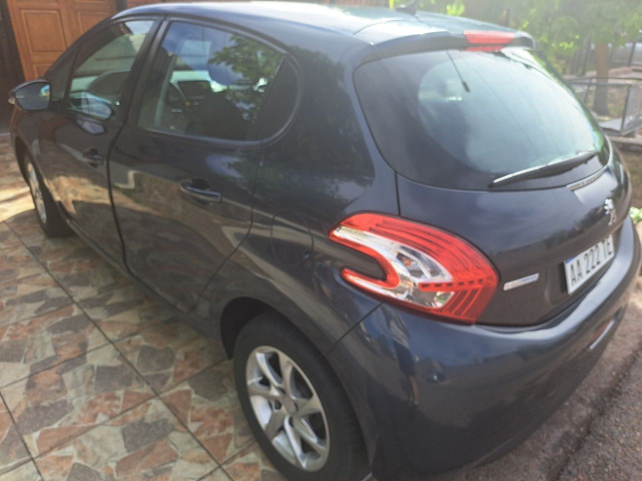 Peugeot 208 Usado en Mendoza, deRuedas