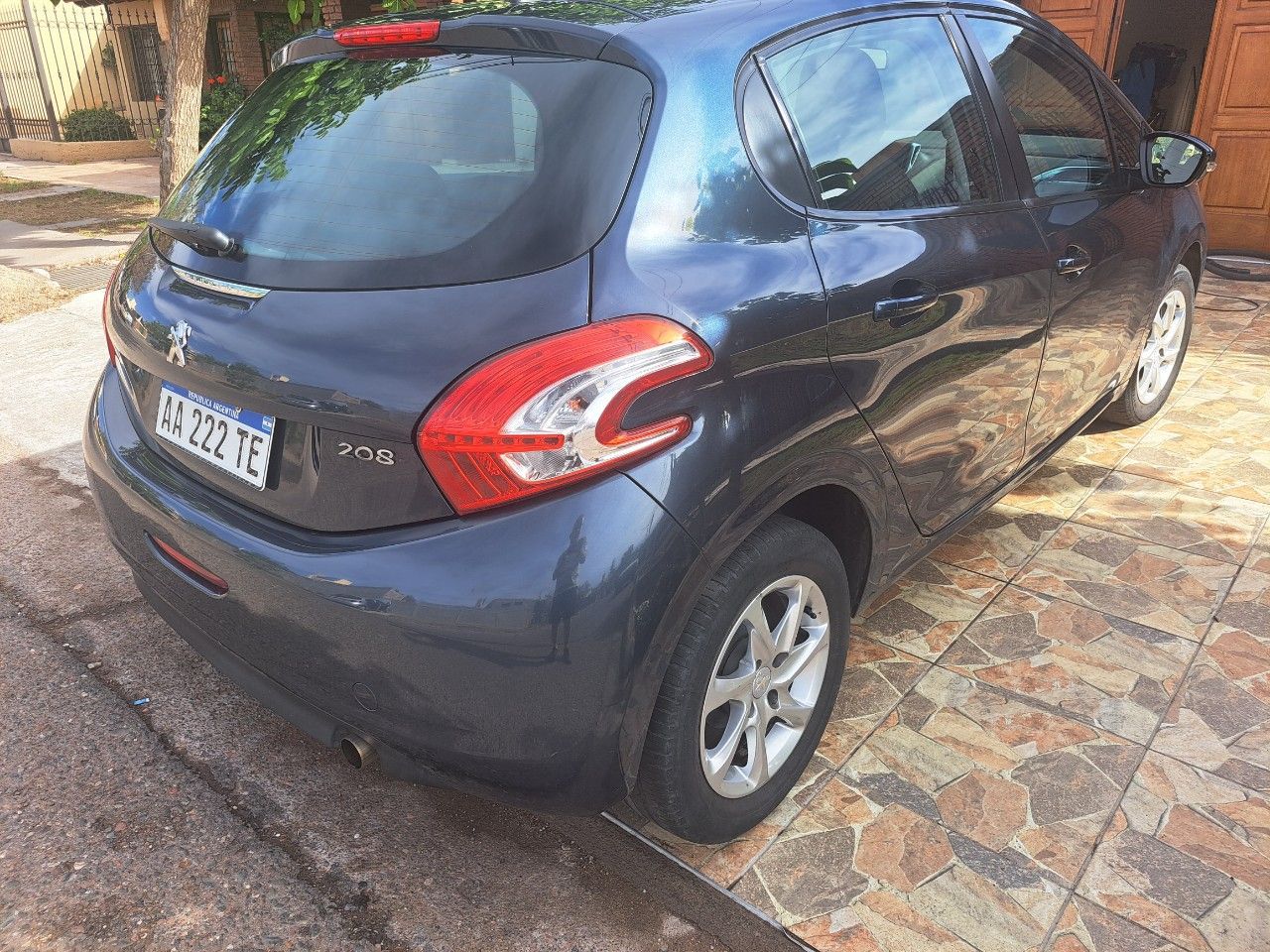 Peugeot 208 Usado en Mendoza, deRuedas
