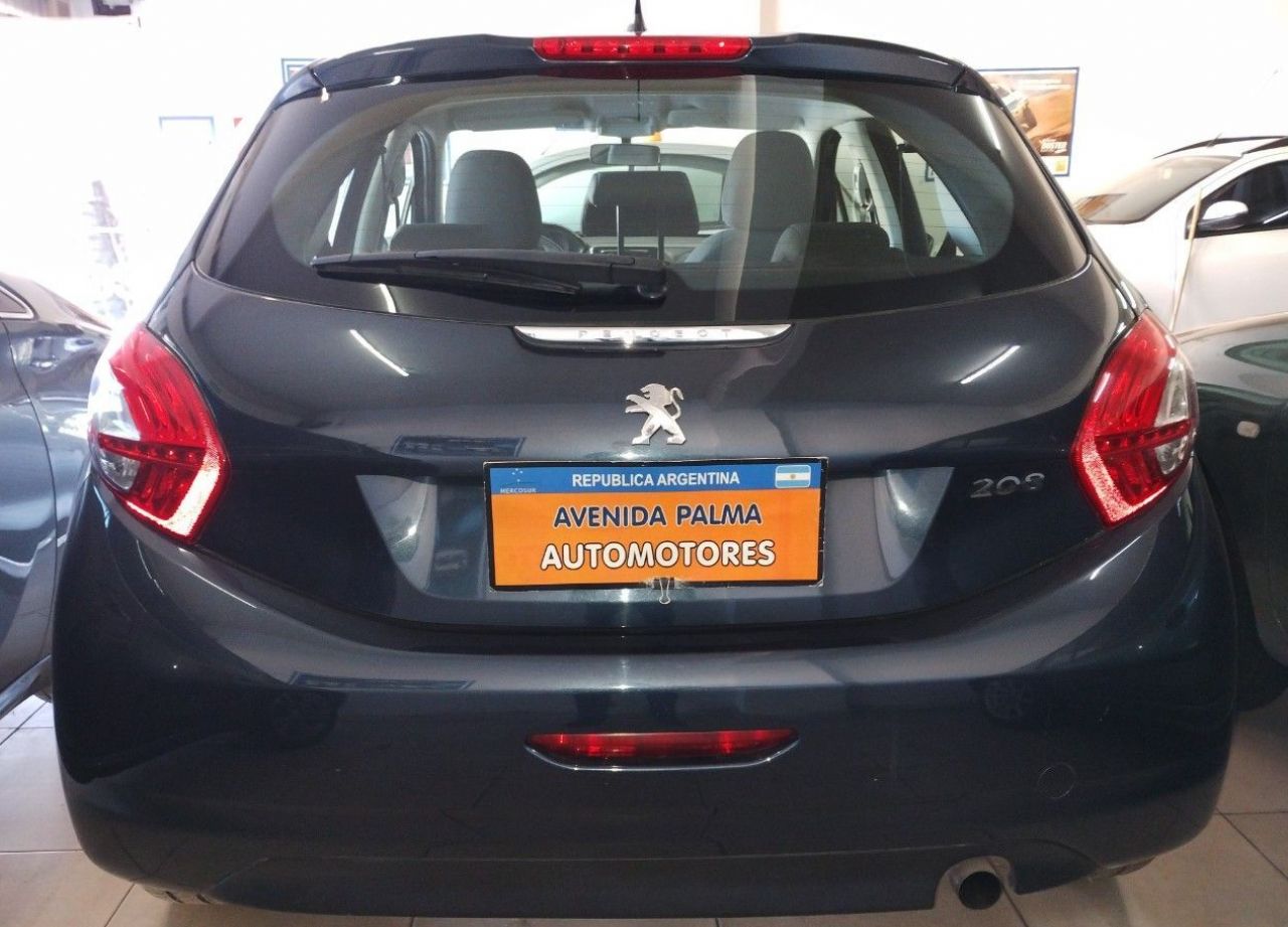Peugeot 208 Usado Financiado en Mendoza, deRuedas