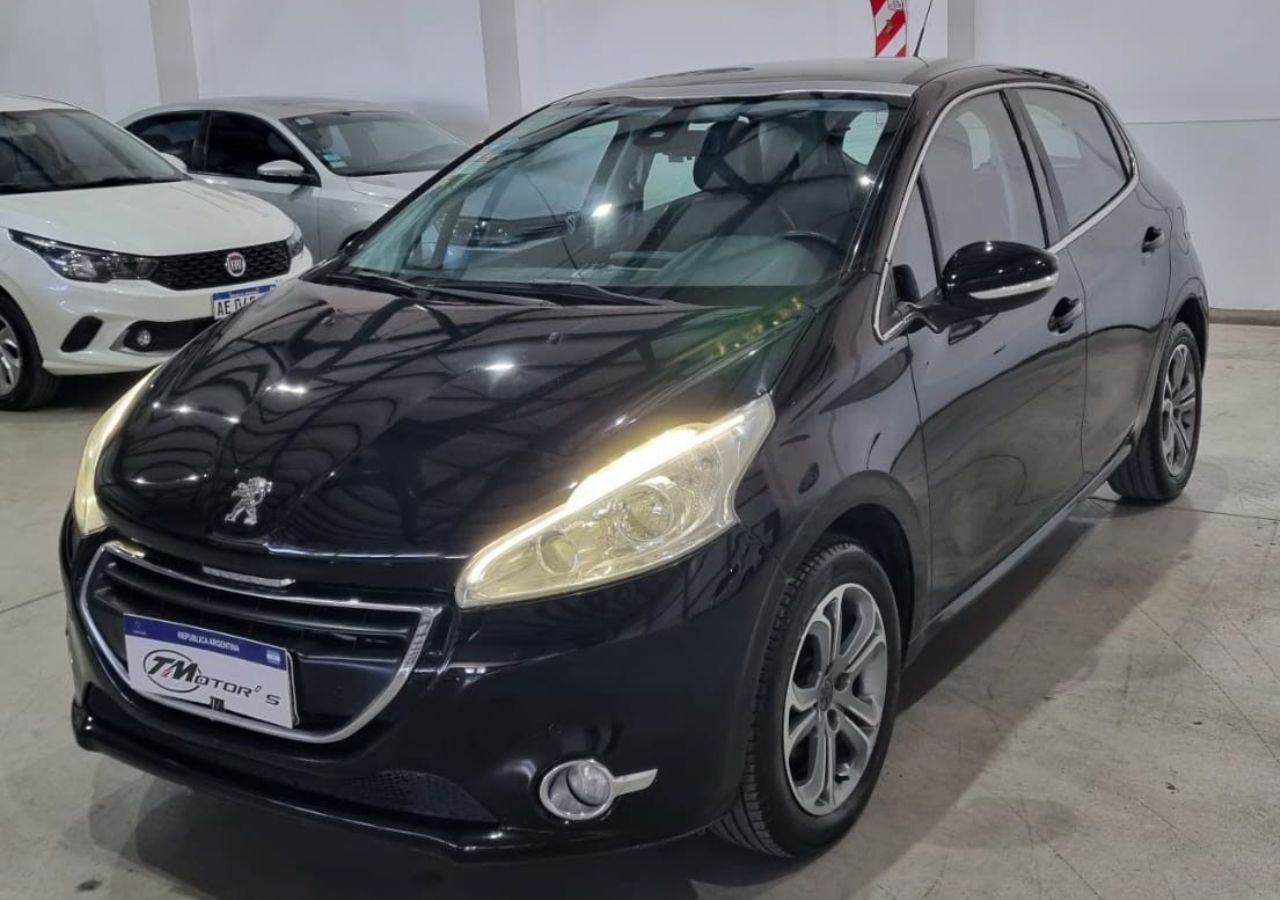 Peugeot 208 Usado en Mendoza, deRuedas