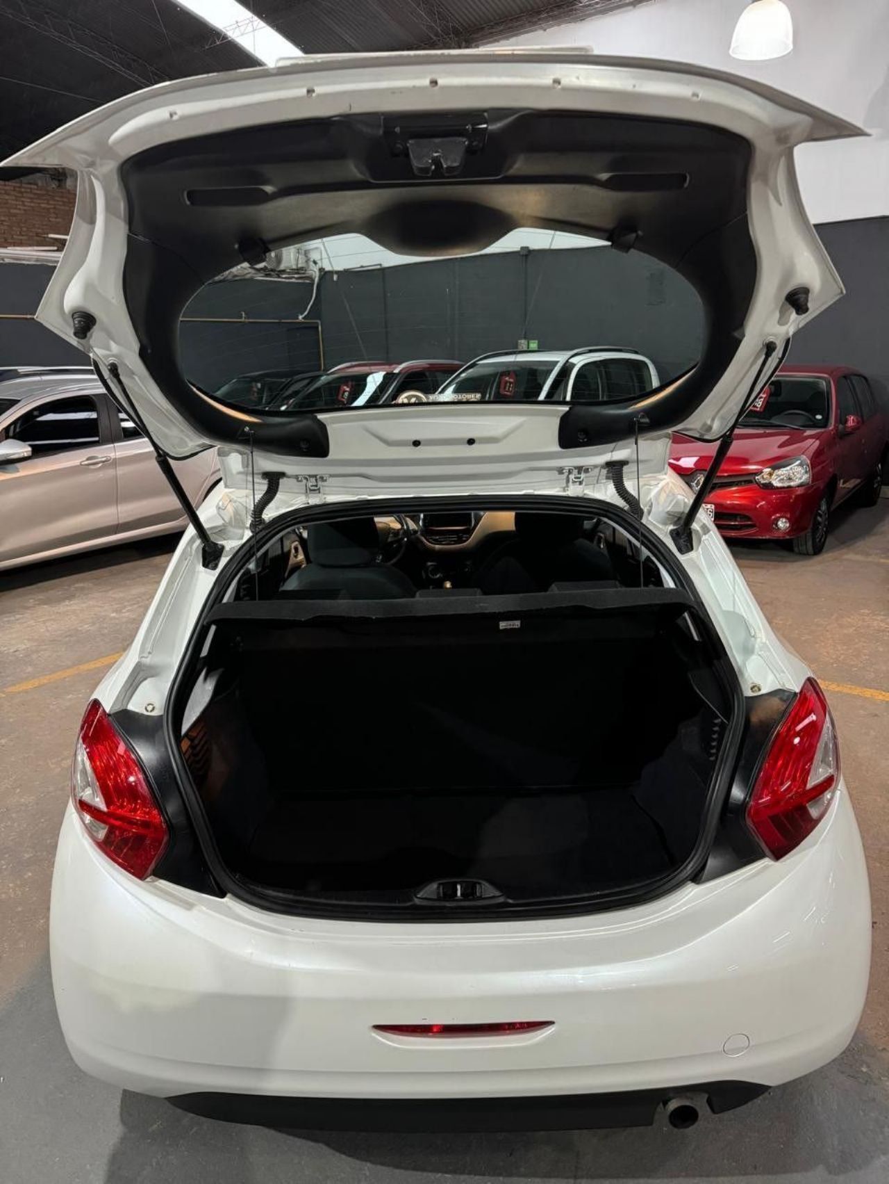Peugeot 208 Usado en Córdoba, deRuedas